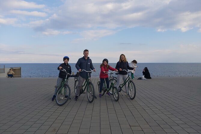 Private Family Bike Tour in Barcelona - Exploring the Barcelona Bike Tour in Detail