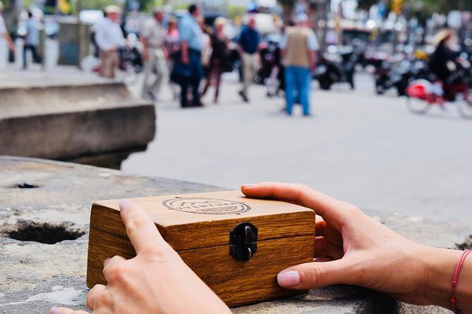 Private Family Treasure Hunt | Guided, fun & 100% Offline | Xventura Barcelona - Why This Treasure Hunt Stands Out