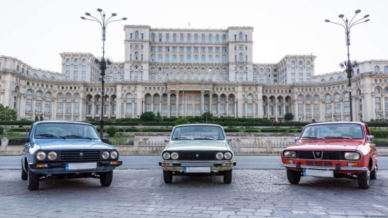 Private Flea Market Tour of Bucharest by a Vintage Car - Exploring the Vintage Car Ride