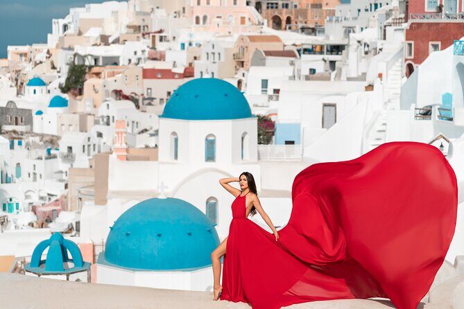 Private Flying Dress Photoshoot in Santorini - Real Traveler Feedback