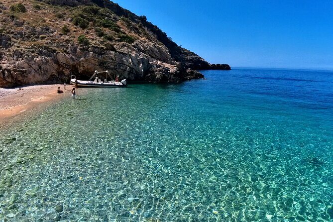 Private Full Day Boat Expedition to Grama Bay - Who Would Love This Tour?