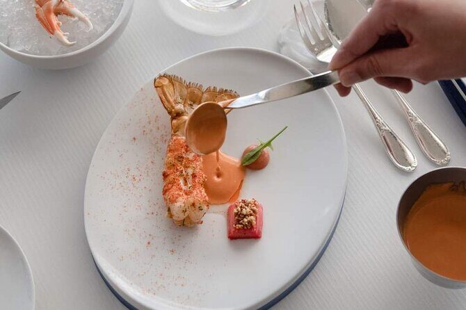 Private full-day Champagne Cellars tour from your hotel in Paris - FAQs