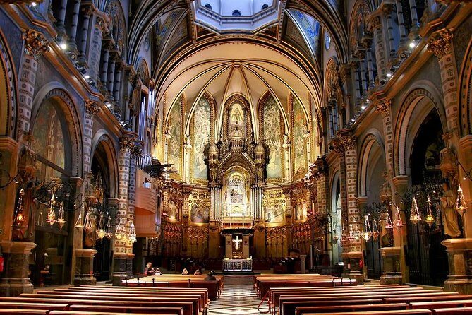Private Full Day City Tour of Barcelona and Monastery of Montserrat w/ pick up - Who This Tour Is Best For