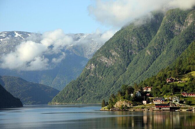 Private Full Day Hardangerfjord Tour From Bergen - What to Expect from the Hardangerfjord Full-Day Tour