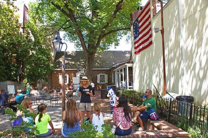 Private Full Day Philadelphia Driving Tour with Special Inclusion - Who Should Consider This Tour?