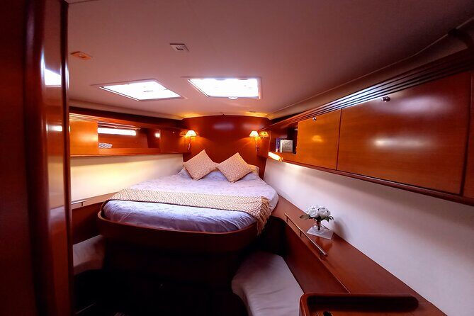 Private Full-day Sailing Cruise from Gibraltar by Yacht - FAQs