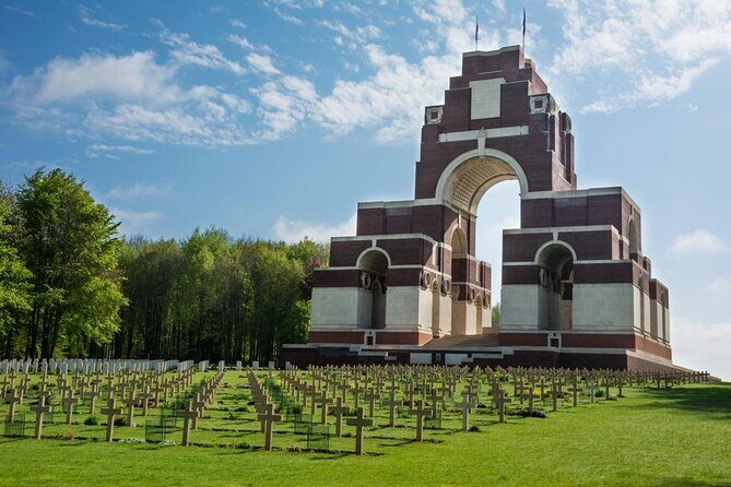 Private Full Day Tour of the Somme Battlefields - Analyzing the Experience: What You Can Expect
