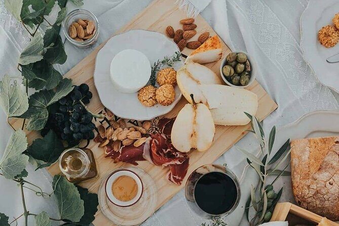 Private full-Day Tour to Douro Valley - FAQ