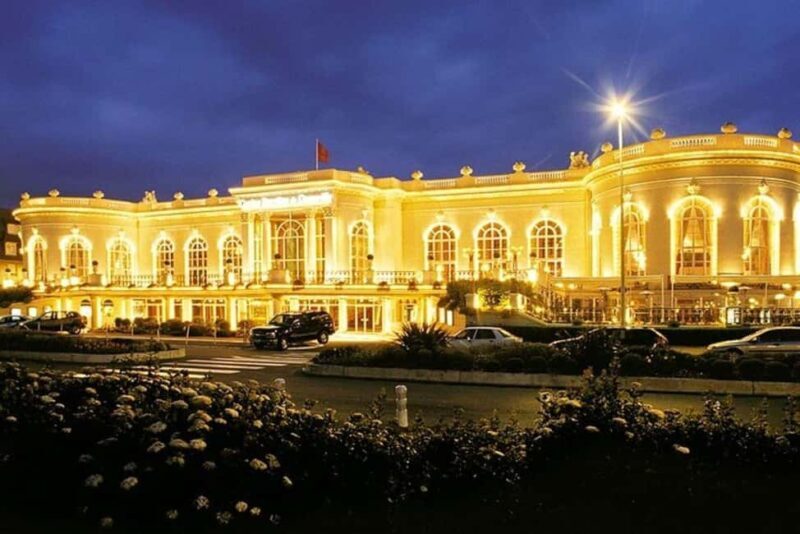 Private full-day tour to Honfleur & Deauville from Le Havre - What’s Included and What to Consider