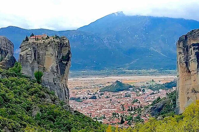 Private Full Day Tour to Meteora from Volos - Who Should Consider This Tour?