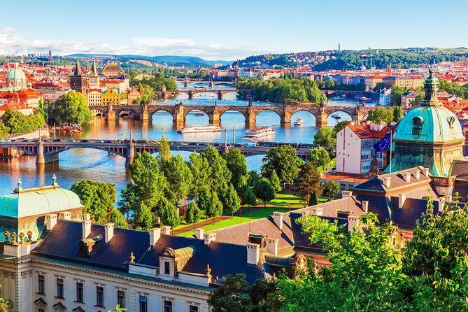 Private Full Day Tour to Prague from Vienna - Who Is This Tour Best For?
