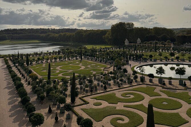 Private Full Day Tour to Versailles and Giverny from Paris with Hotel Pick Up - Real Traveler Feedback