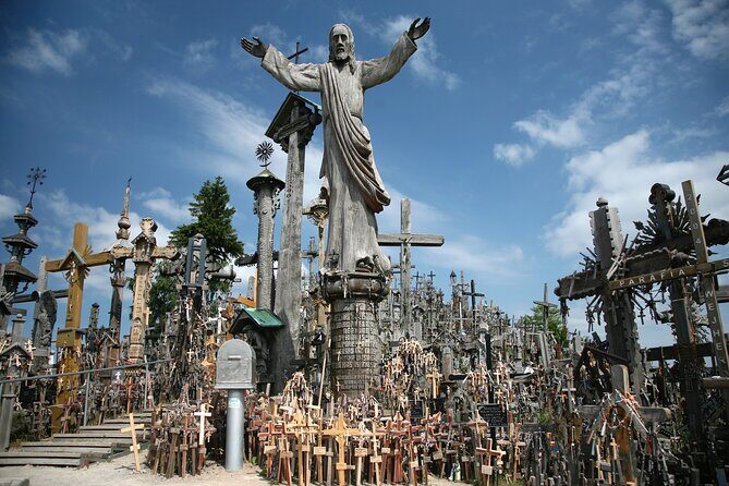 Private Full-Day Trip to Hill of Crosses, Rundale Palace & Bauska - Key Points