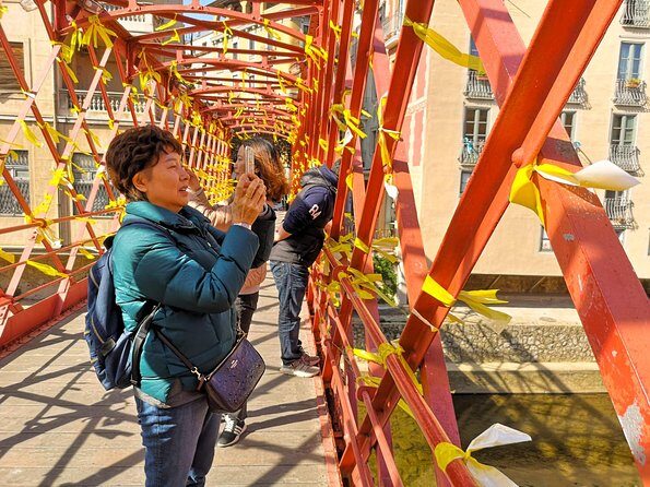 Private Full Day Trip to Medieval Villages of Catalonia + Lunch front of a Lake - Second Stop: Besalú — A Medieval Treasure