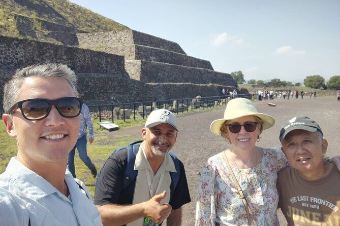 Private full tour to Teotihuacan and Basilica at your own pace - A Closer Look at What Makes This Tour Stand Out