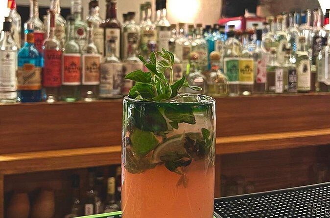 Private Gastronomic Tour Drinks and Tacos - All included - FAQ