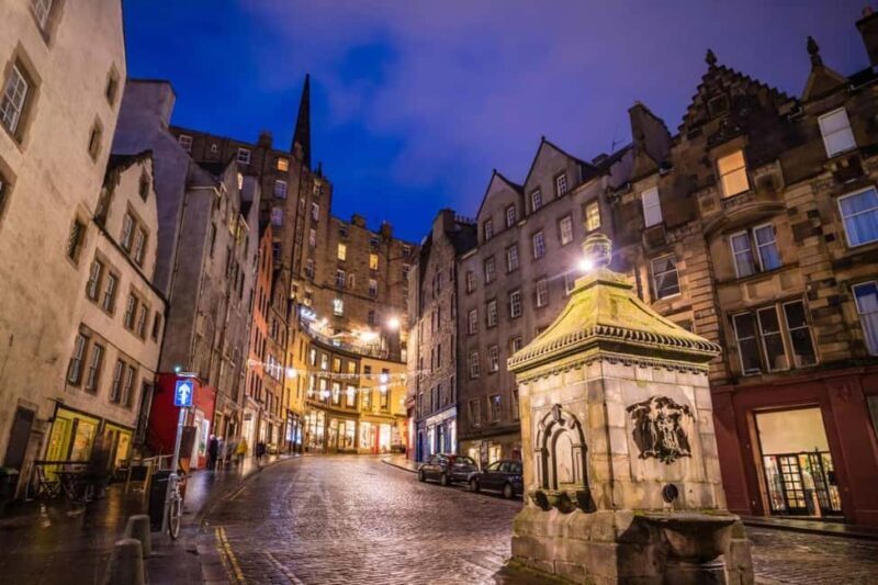 Private Ghost Walking Tour in Edinburgh with Canongate Kirk - Introduction