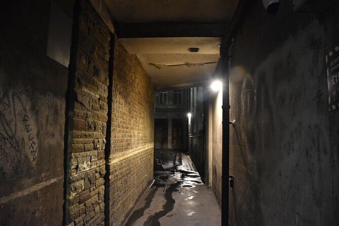 Private Ghosts and Gore Walking Tour of London - Practical Considerations and Value