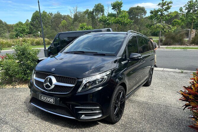 Private Gold Coast Charter & Transfer Service - Key Points