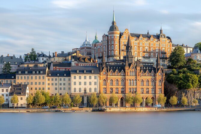 Private Golden Hour Photo Walk in Stockholm - Price and Value: Is It Worth It?