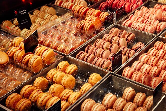 Private Gourmet walking tour of Lyon and Les Halles Paul Bocuse - An Inside Look at the Lyon Gourmet Walking Tour