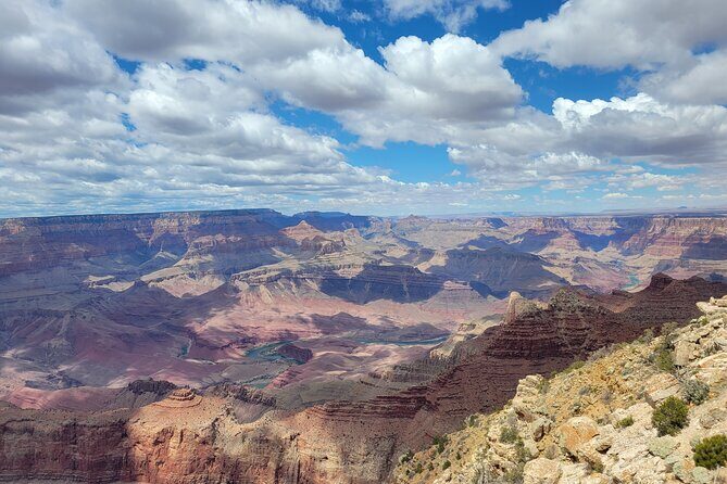 Private Grand Canyon Day Tour with Lunch at El Tovar Lodge - Key Points