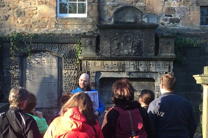 Private Greyfriars Kirkyard tour - 'Meet' the dead of Old Edinburgh! - Walking Through History and Legends