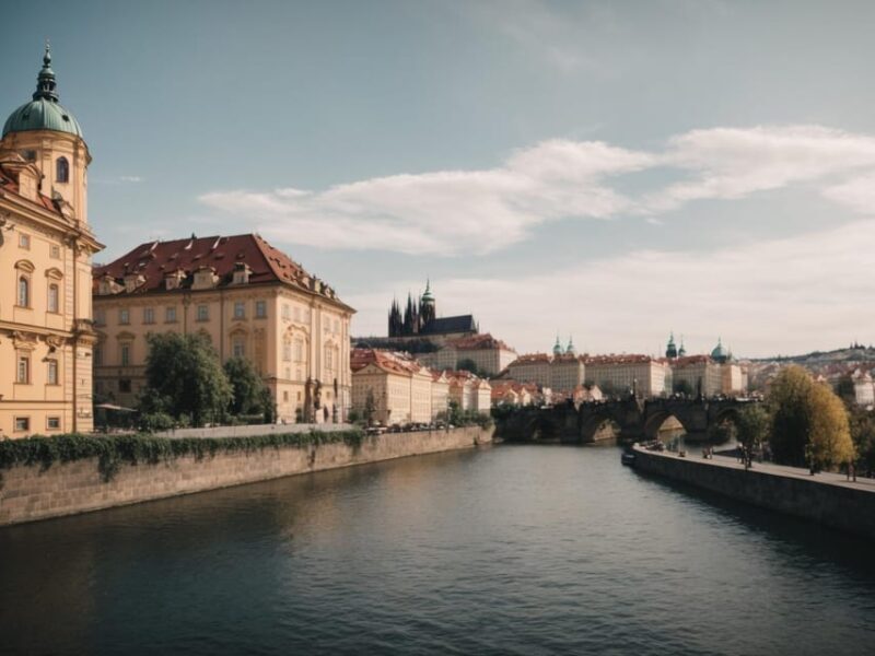 Private guided day tour from Munich to Prague, and back - FAQ
