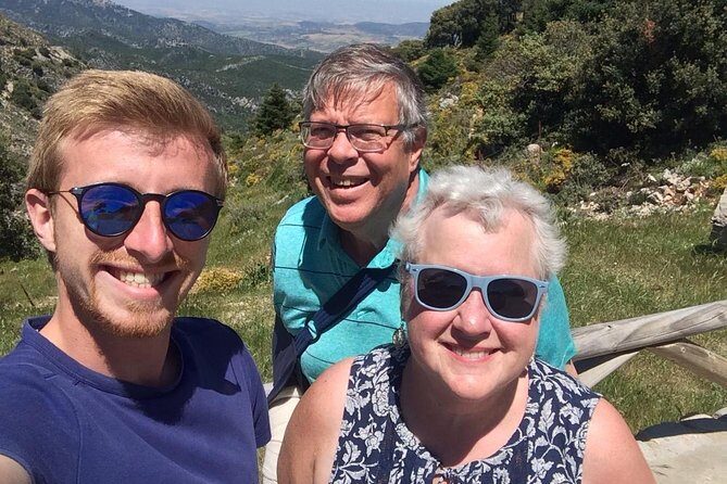 Private Guided Day Trip to the White Villages and Ronda from Seville - The Experience: What Travelers Say