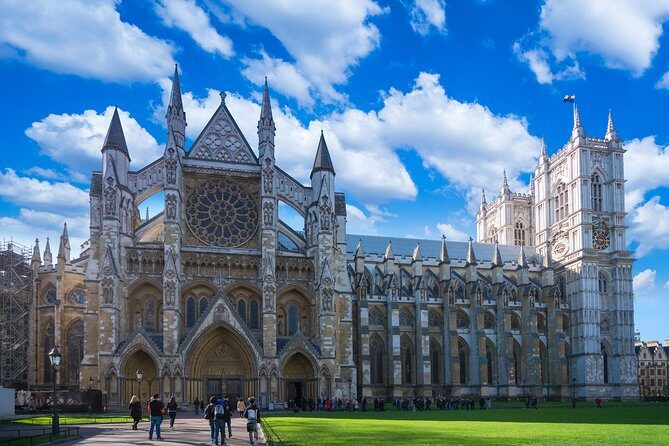 Private Guided London Highlights Walking Tour - A Closer Look at the Tour Itinerary