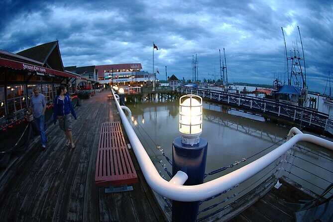 Private Guided Photogenic City Tour in Greater Vancouver - Key Points