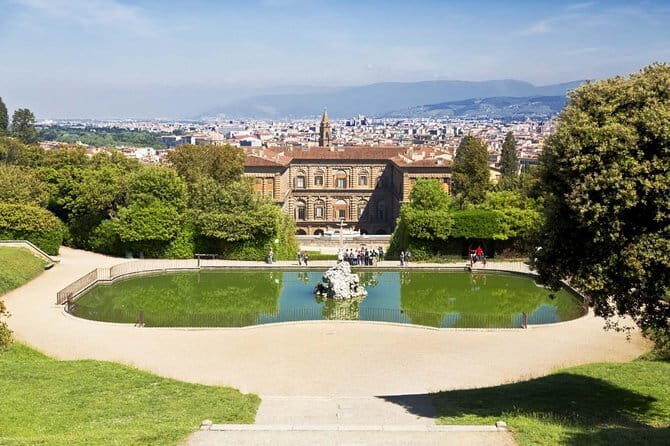PRIVATE Guided tour: BOBOLI Gardens of the Royal Palace and Hidden Messages - Key Points