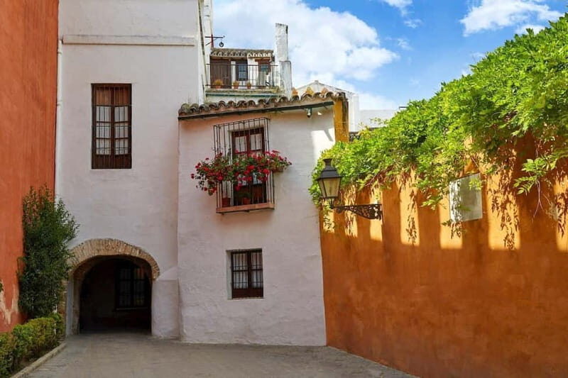 Private Guided Tour of Complete Seville and Jewish Quarter - Frequently Asked Questions