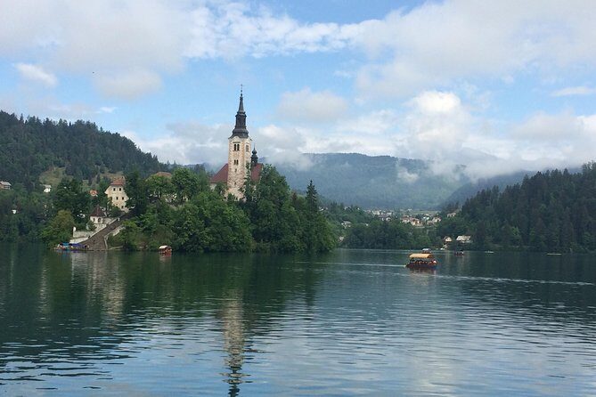 Private Guided Tour of Ljubljana and Lake Bled from Zagreb - Exploring the Charm of Lake Bled