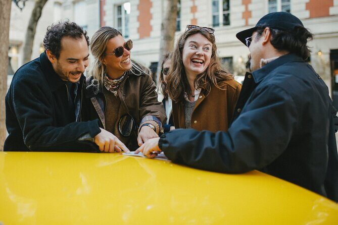 Private Guided Tour of Paris in a Vintage Land Rover - FAQ