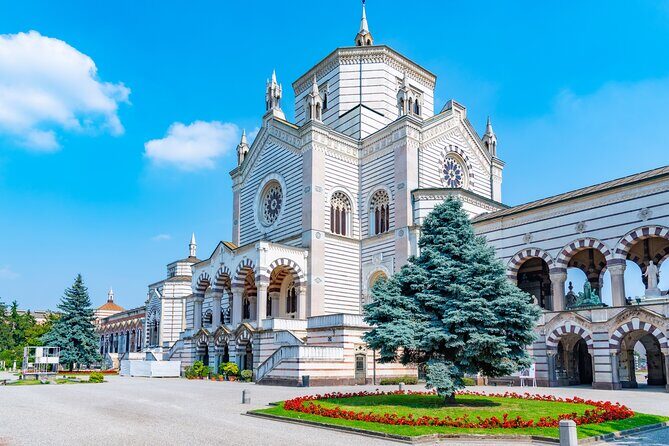 Private Guided Tour of the Cimitero Monumentale in Milan - Key Points