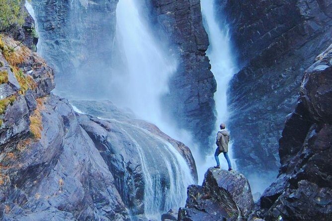 PRIVATE GUIDED TOUR: Secrets of the Fjords - the Osterfjord and Mo, 6-7 hours - An In-Depth Look at the Itinerary