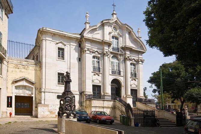 Private guided tour to 7 Colinas and Belém in an electric Tuk Tuk with 4.5 hours. - The Experience in Detail