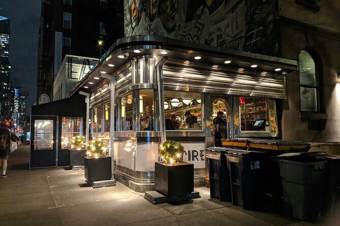 Private Guided Tour to Men in Black Movie New York Locations - Who Would Enjoy This Tour?