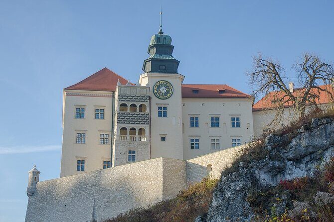 Private Guided Tour to Trail of the Eagles Nests from Krakow - An In-Depth Look at the Tour Experience