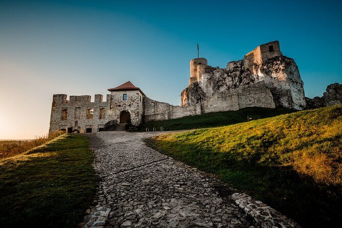 Private Guided Tour to Trail of the Eagles Nests from Krakow - The Sum Up