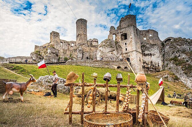 Private Guided Tour to Trail of the Eagles Nests from Krakow - FAQ