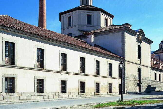 Private Guided Tour with Admission to La Granja and Fabrica de Vidrio - The Itinerary Breakdown