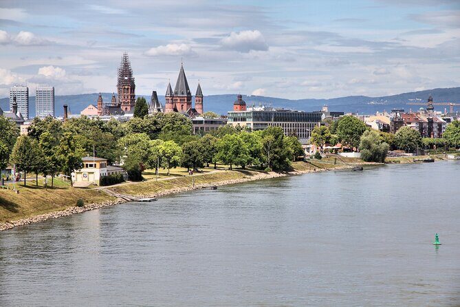 Private Guided Walking Tour in Mainz - Key Points