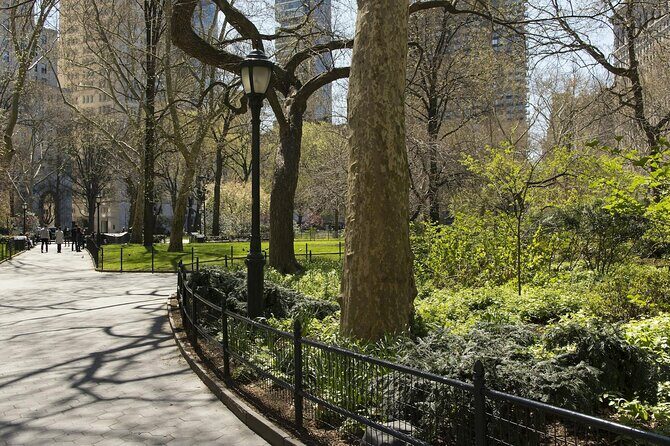 Private Guided Walking Tour of Midtown Manhattan and Central Park - Times Square