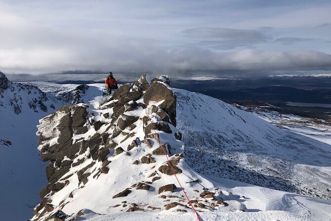 Private Guided Winter Mountaineering Experience in the Cairngorms - Who is this experience best suited for?