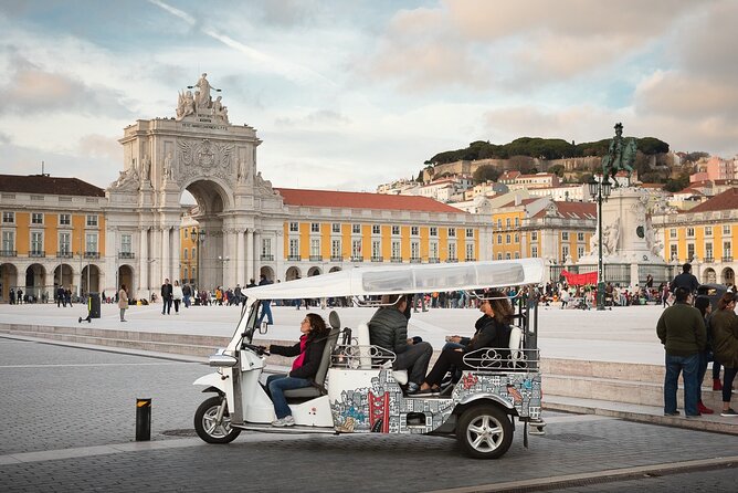 Private Half-Day Eco Tuk Tuk Tour in Lisbon - What the guides add: knowledge, navigation, and little wins