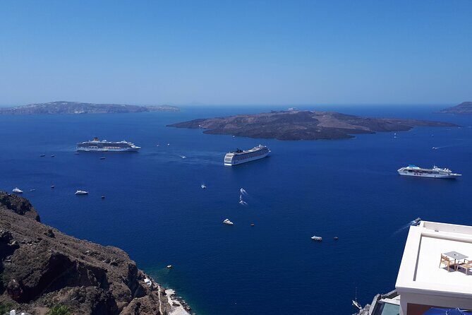 Private Half Day Guided Tour Visit to Santorini - Key Points