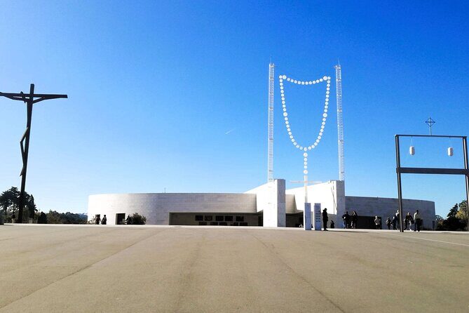 Private half-day tour from Lisbon to Fatima - Who Would Benefit Most?