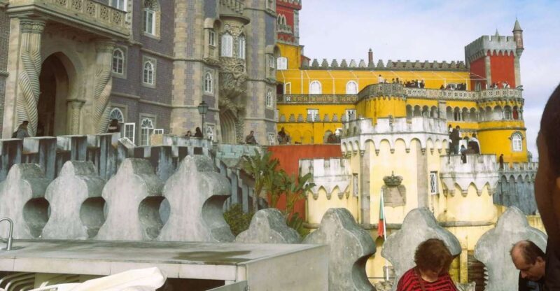 Private Half Day tour Sintra Pena Palace & Initiantion Well - A Closer Look at the Tour